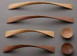 دستگیره کابینت چوبی
