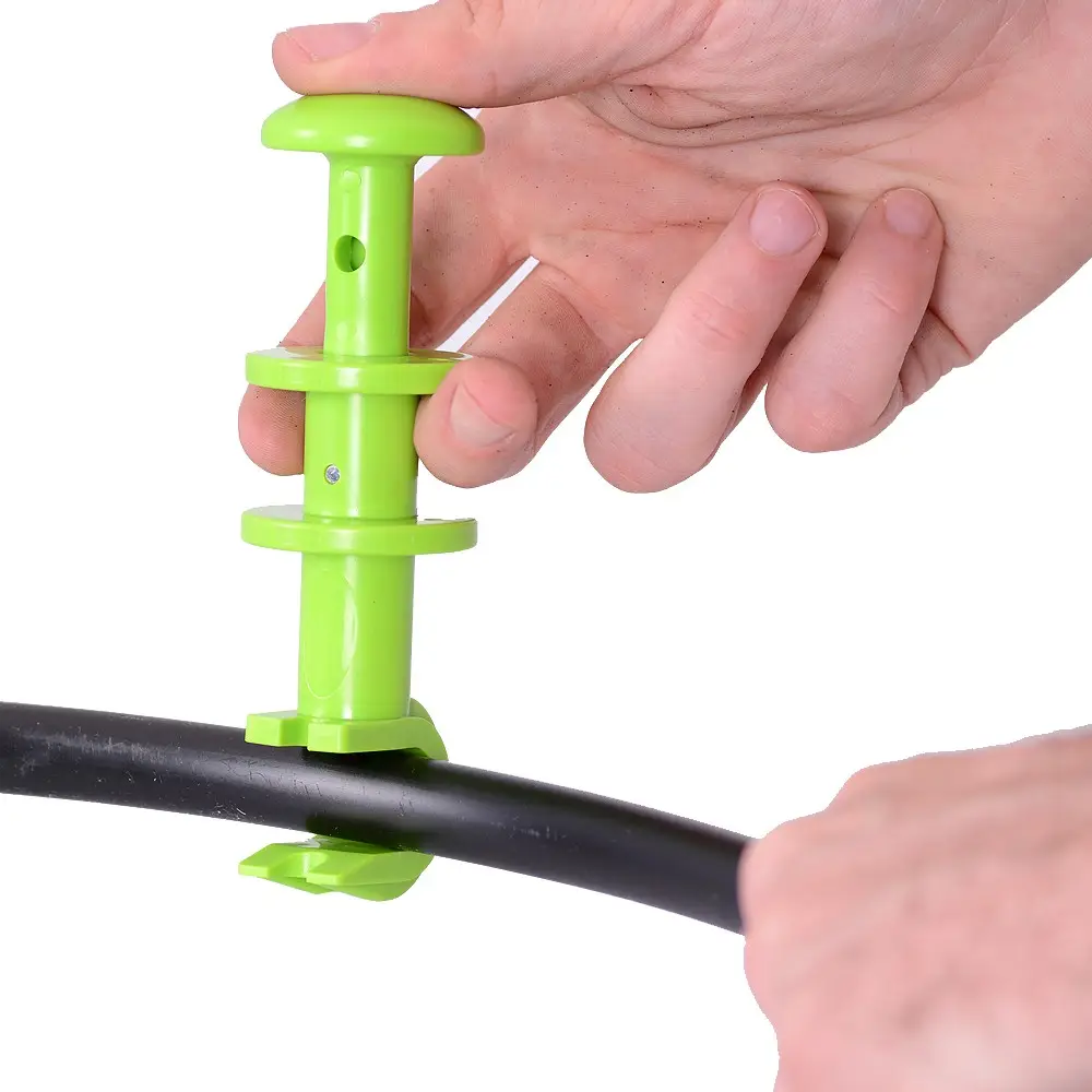 ابزار پانچ لوله (Pipe Punch Tool):